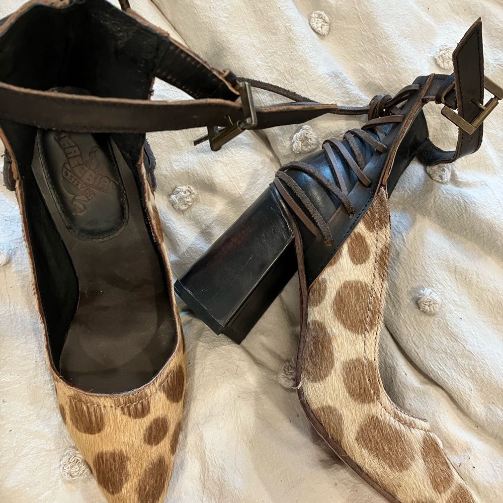 Freebird by Steven JILLIAN size 8 new